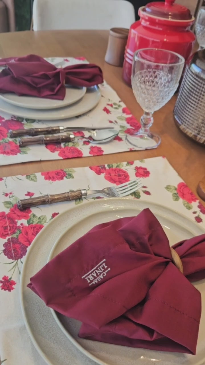 Kit Mesa Posta Premium Guardanapos E Jogo Americano