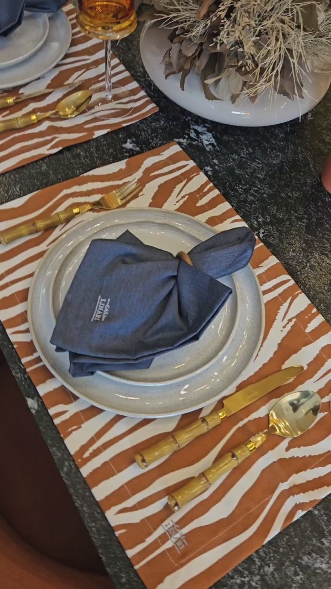 Kit Mesa Posta Premium Guardanapos E Jogo Americano Bege Passarinho