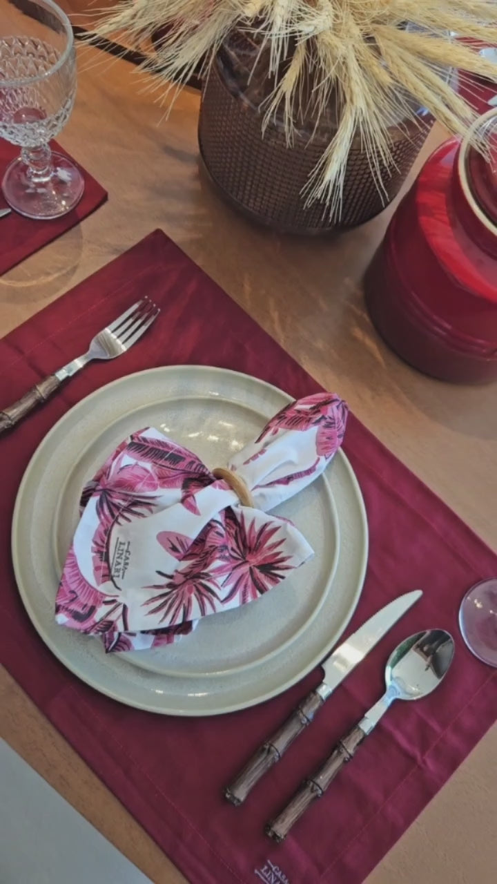 Kit Mesa Posta Premium Guardanapos E Jogo Americano Branco com Flores Vinho